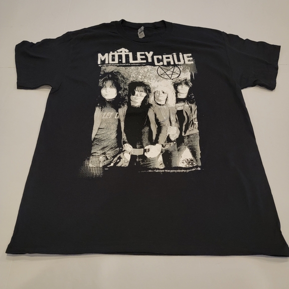 Motley Crue North American Stadium Tour 2022 Official Merch Graphic Tee Size Lar - Picture 3 of 11